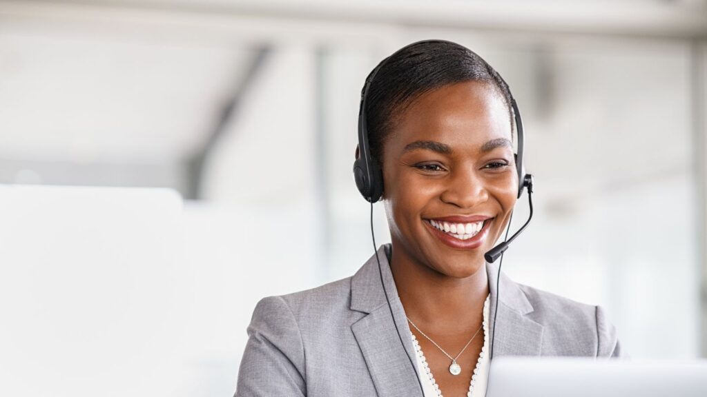 Pink and White Watercolor Floral Success Quote Twitter Post (5)